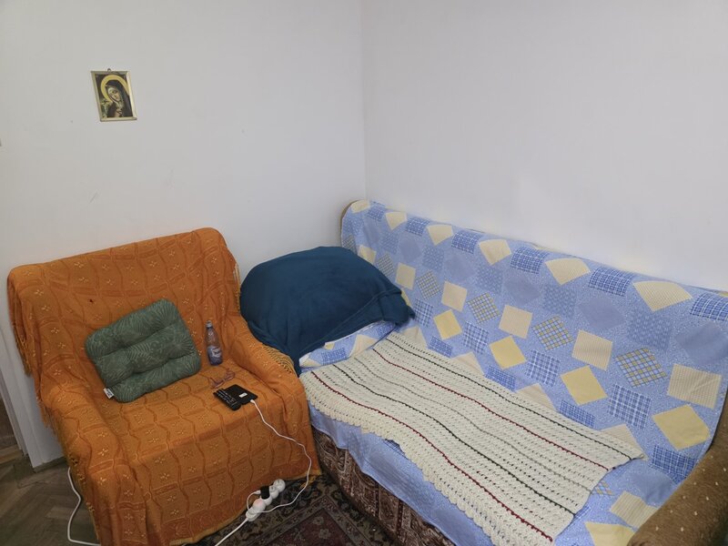 Titan, 5 minute metrou, la intrarea in parcul IOR, pe Padurea Craiului,